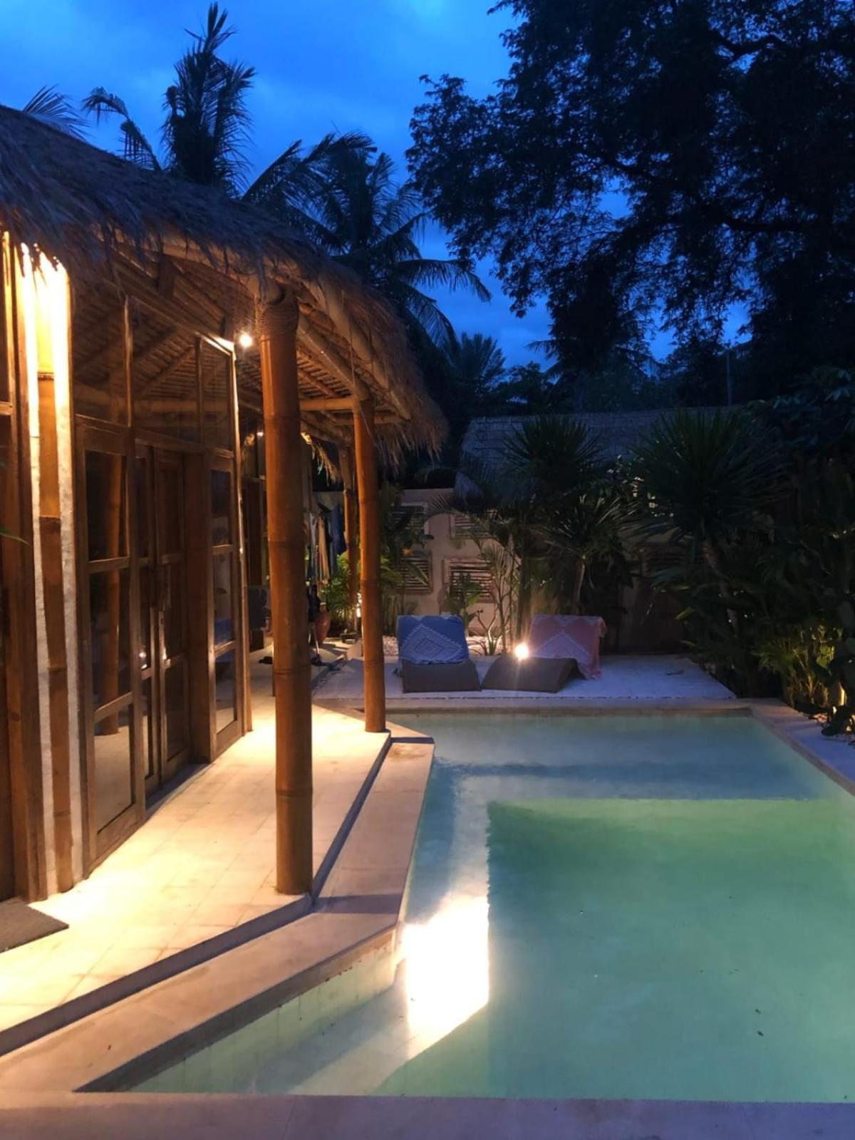 Tipsea Turtle Gili Air Otel Dış mekan fotoğraf