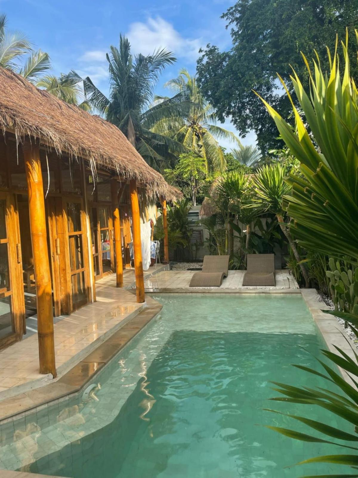 Tipsea Turtle Gili Air Otel Dış mekan fotoğraf