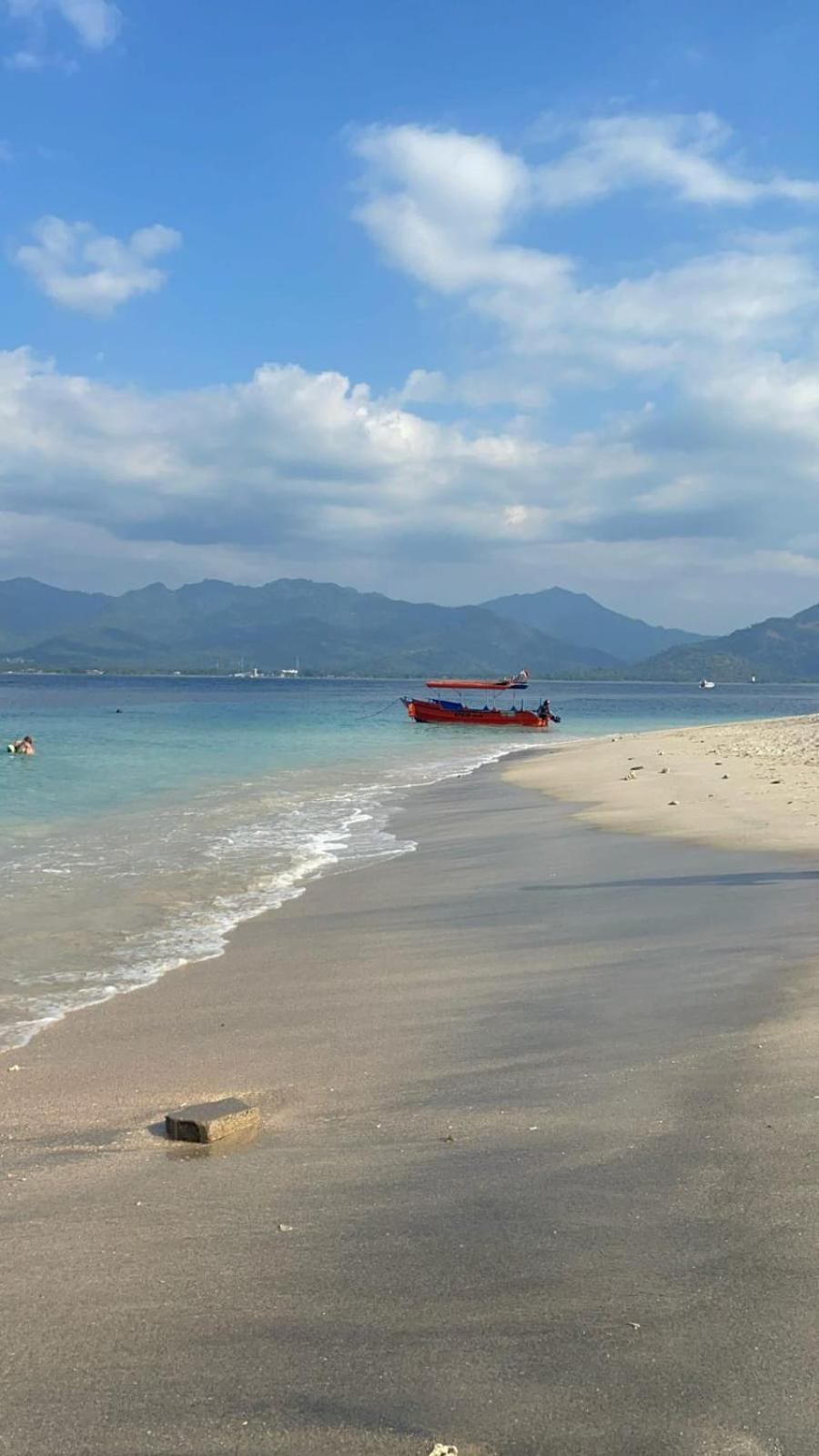 Tipsea Turtle Gili Air Otel Dış mekan fotoğraf