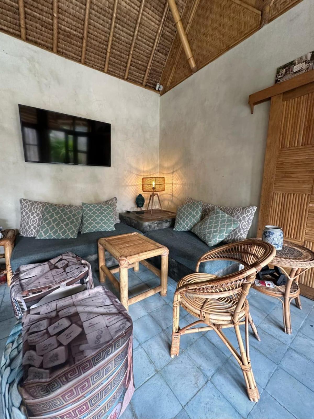Tipsea Turtle Gili Air Otel Dış mekan fotoğraf